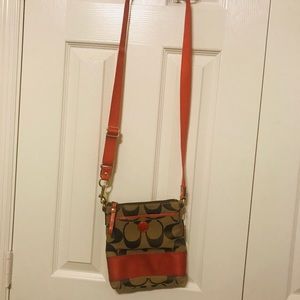 Crossbody bag